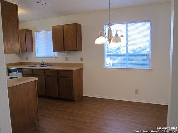 5th image of 8926 Hambledon Dr