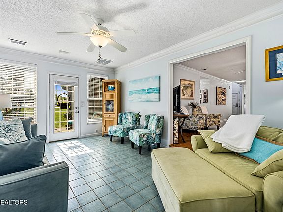 5th image of 7701 Mills Way
