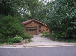 2806 Lynnwood Dr, Columbia, MO 65203