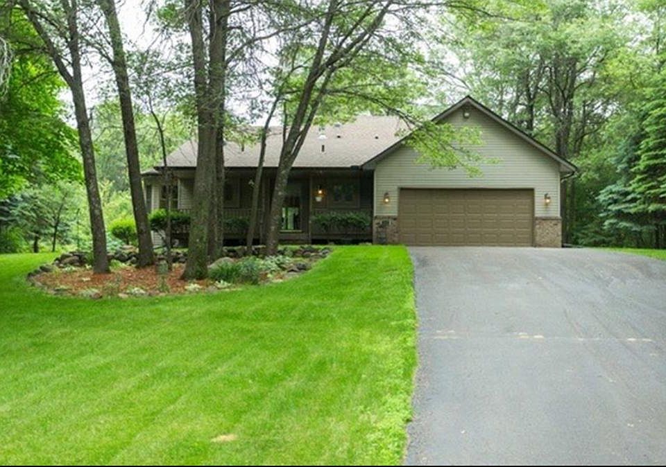 1st image of 28100 Lakewood Dr NW