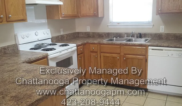 202 S Flora St #B — Photo 3