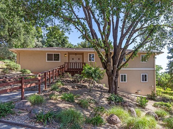 2nd image of 103 Vista Del Prado