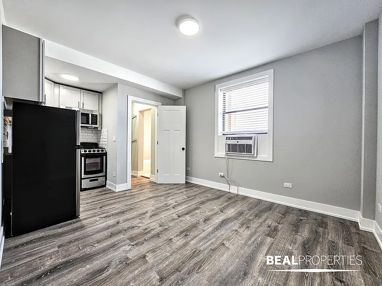 505 West Belmont Ave — Photo 51