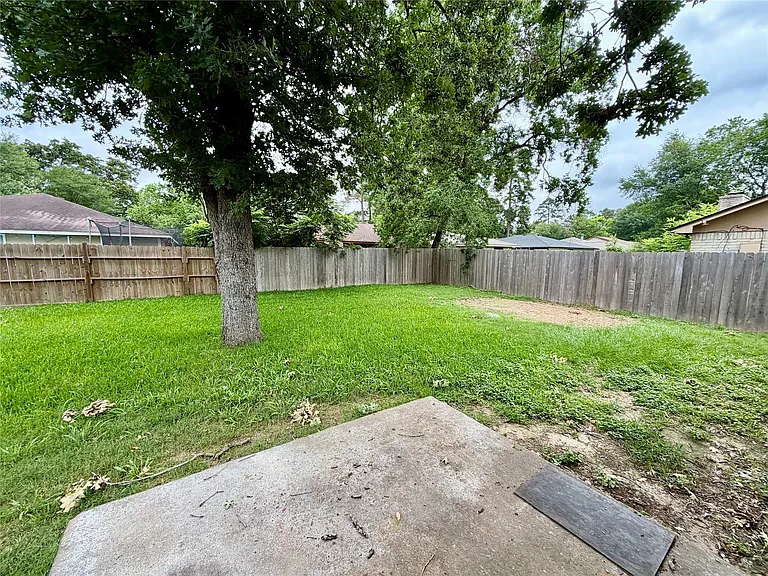 5015 Glendower Dr — Photo 14