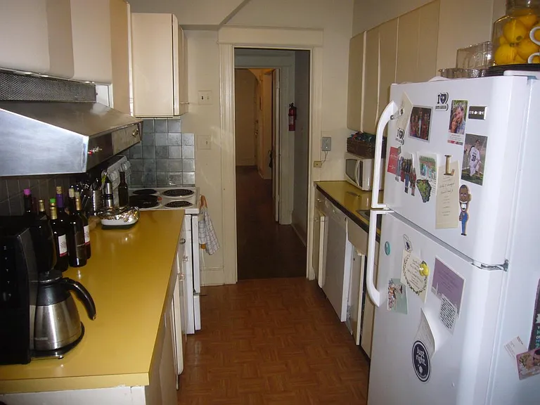 3910 Benton St NW — Photo 9