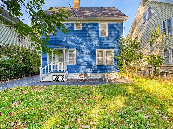 5th image of 2943 E 130th St