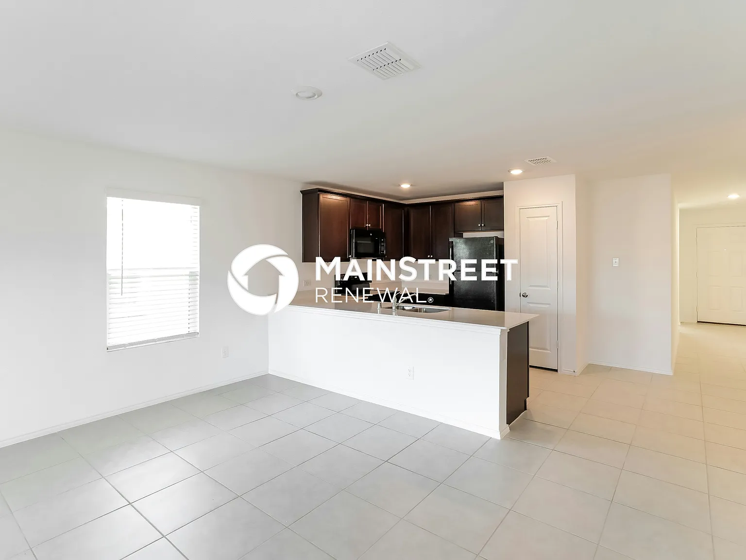 5720 Rockrose Lane — Photo 4