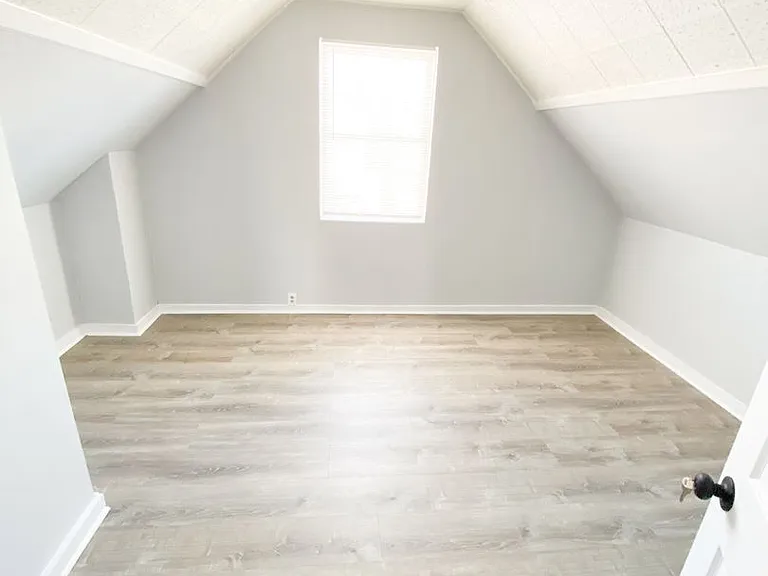 4177 Schiller Pl — Photo 3