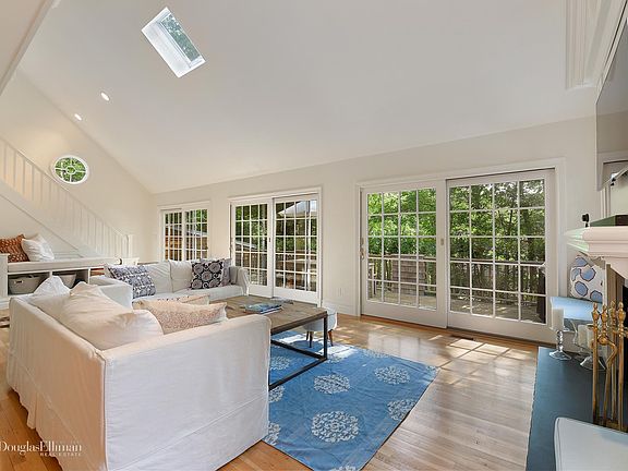4th image of 58 Settlers Landing Ln
