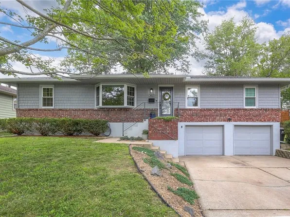 3812 Stonewall Ct, Independence, MO 64055