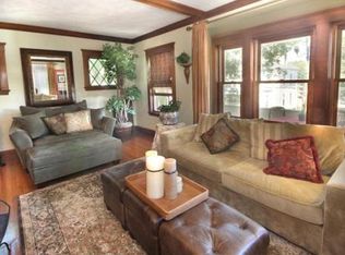 14 Oakland St, Melrose, MA 02176