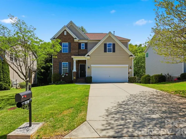 879 Ivy Trail Way, Fort Mill, SC 29715