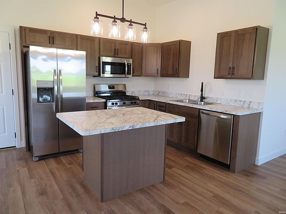 5th image of 18527 Nankeen Ct