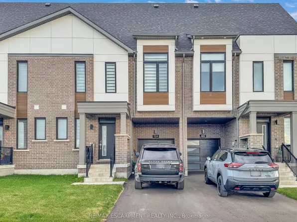 104 Settlers Rd E, Oakville, ON