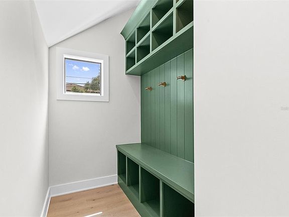 5th image of 4302 W OBISPO STREET
