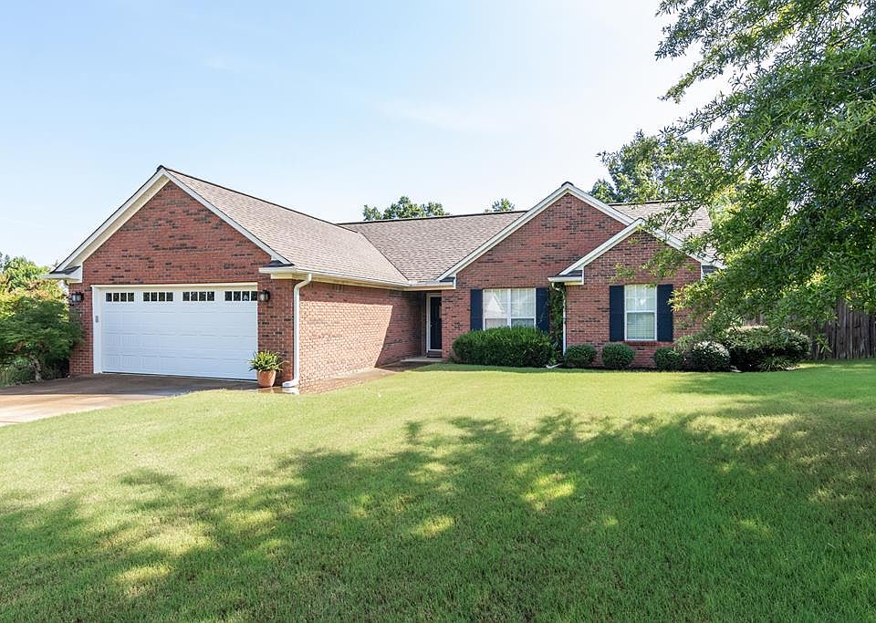 1st image of 131 Shelbi Dr