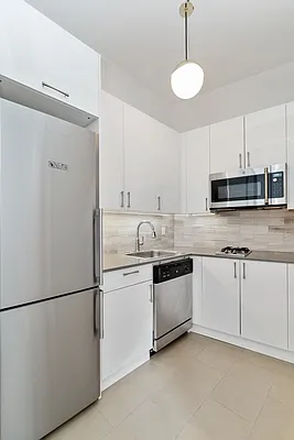 Rented by REAL New York | media 10