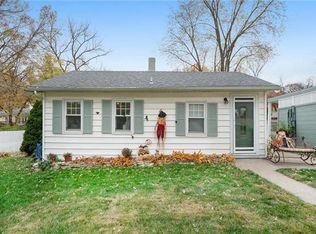 2821 NE 39th Ter, Kansas City, MO 64117