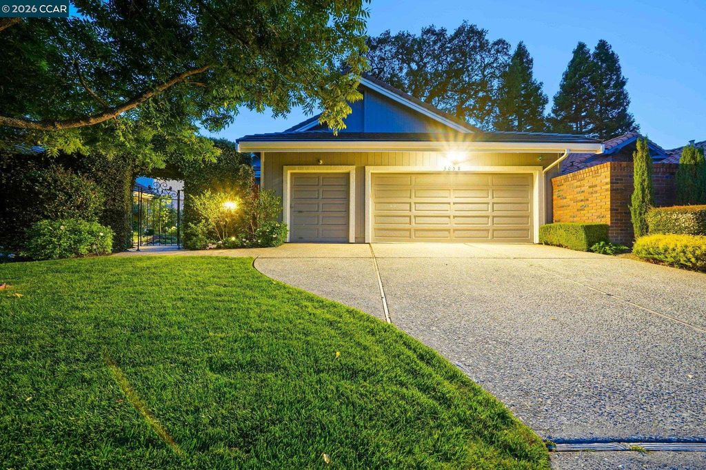 3058 Live Oak Court 3