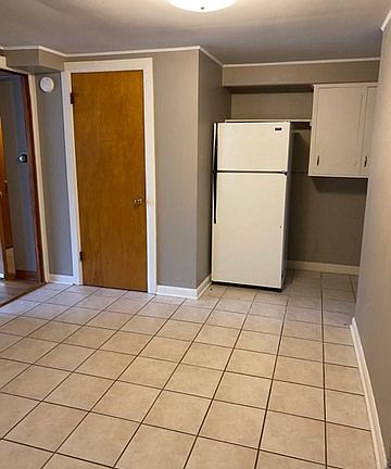 2nd image of 6757 N Olmsted Ave APT Gs