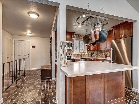 4th image of 13731 SE 257th Ct
