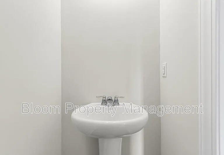 1577 Krait Ct — Photo 19