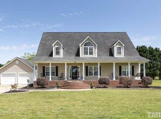 1144 B H Parrish Rd, Benson, NC 27504