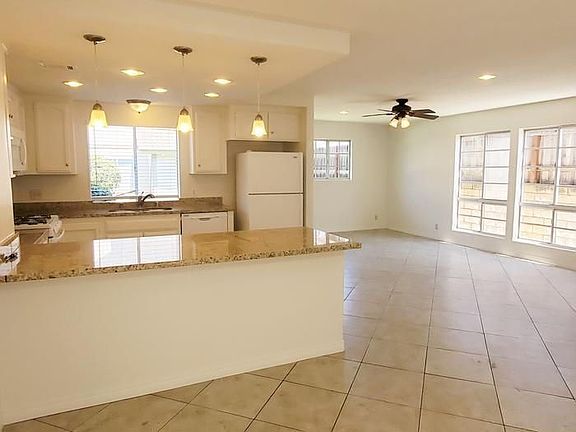 5th image of 2825 Unicornio St