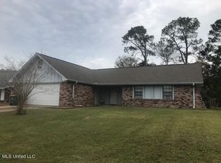 2184 Baywood Dr, Biloxi, MS 39532