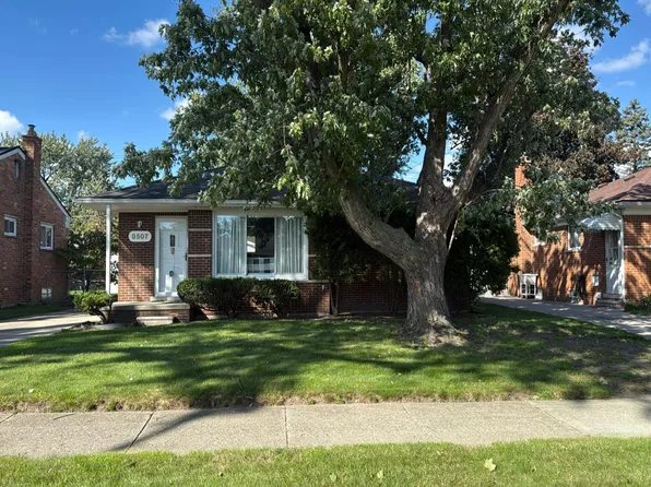 8507 Salem Ln, Dearborn Heights, MI 48127