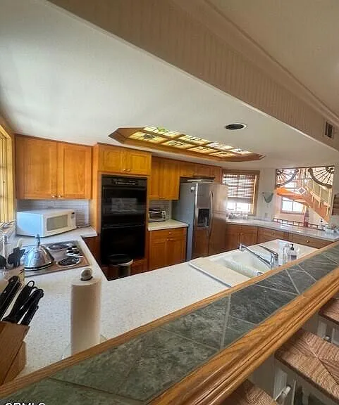 945 Sharon Ln — Photo 12