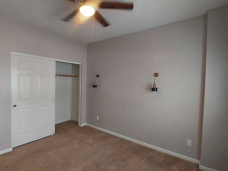 1728 E Ocotillo Rd — Photo 17