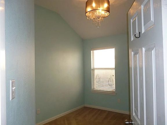 4th image of 1828 Ringtail Dr