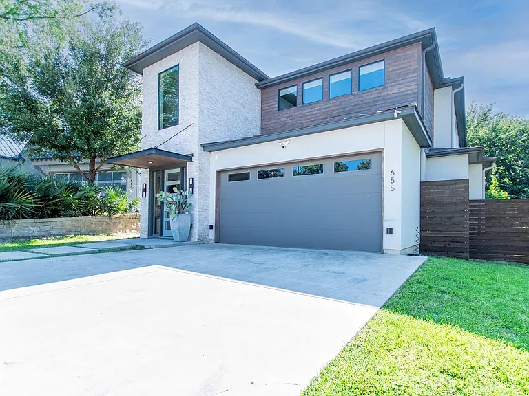 655 Kessler Reserve Ct — Photo 5