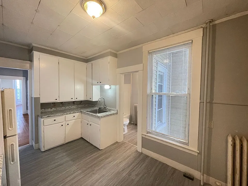341 Hanover St #1