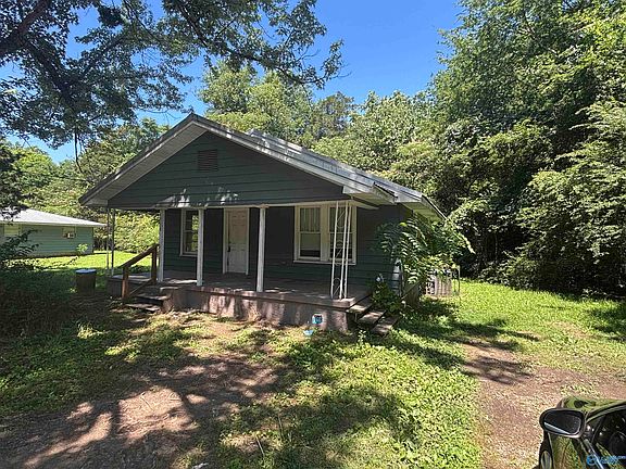 2nd image of 4854 Lynndale Rd