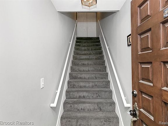 3rd image of 18386 University Park Dr