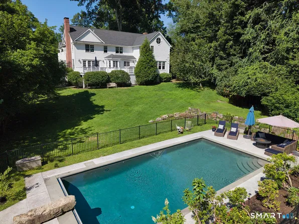 14 High Point Road, Westport, CT 06880
