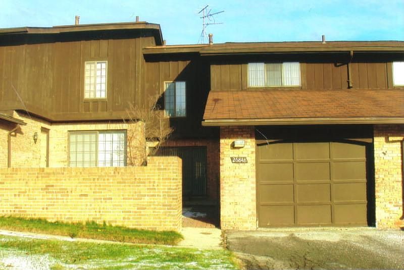 1st image of 26848 Summerdale Dr #1