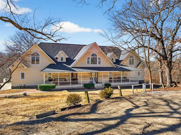 15101 Fairfax St, Indianola, IA 50125