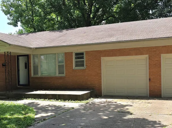 1441 S Barnes Ave, Springfield, MO 65804