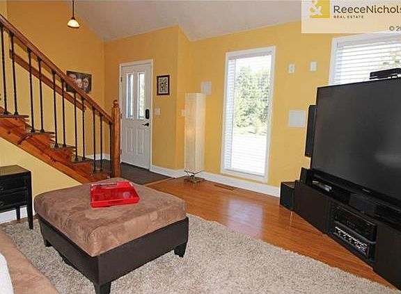 Large Windows and Vaulted Ceilings