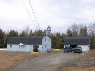 38 McLaughlin Rd, Clifton, ME 04428