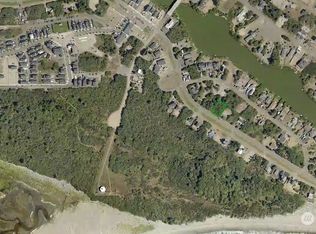 148 Marine View Dr SE, Ocean Shores, WA