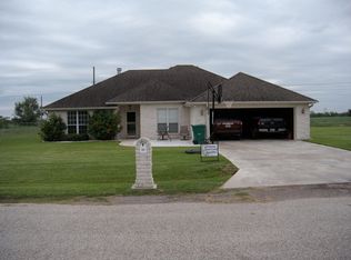 203 Bluebird Rd, Victoria, TX 77905