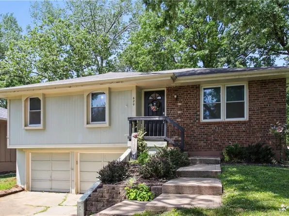 620 NE 114th St, Kansas City, MO 64155