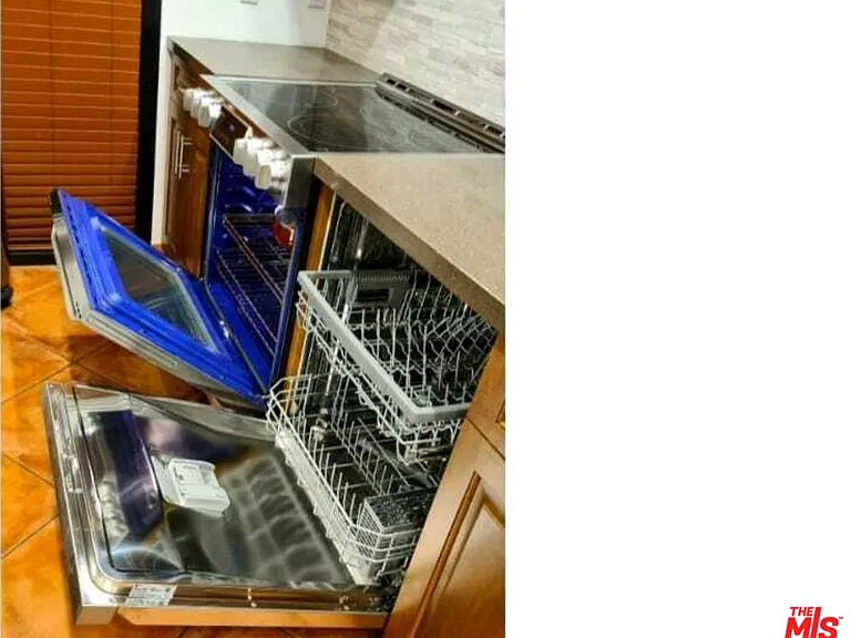 4335 Marina City Dr #340 — Photo 13