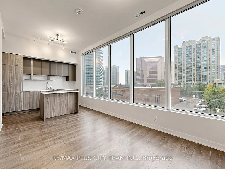 15 Holmes Ave #407 — Photo 5