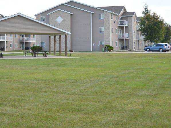 4452 47th St S APT 102