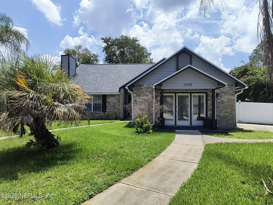 11510 Silk Oak Ln